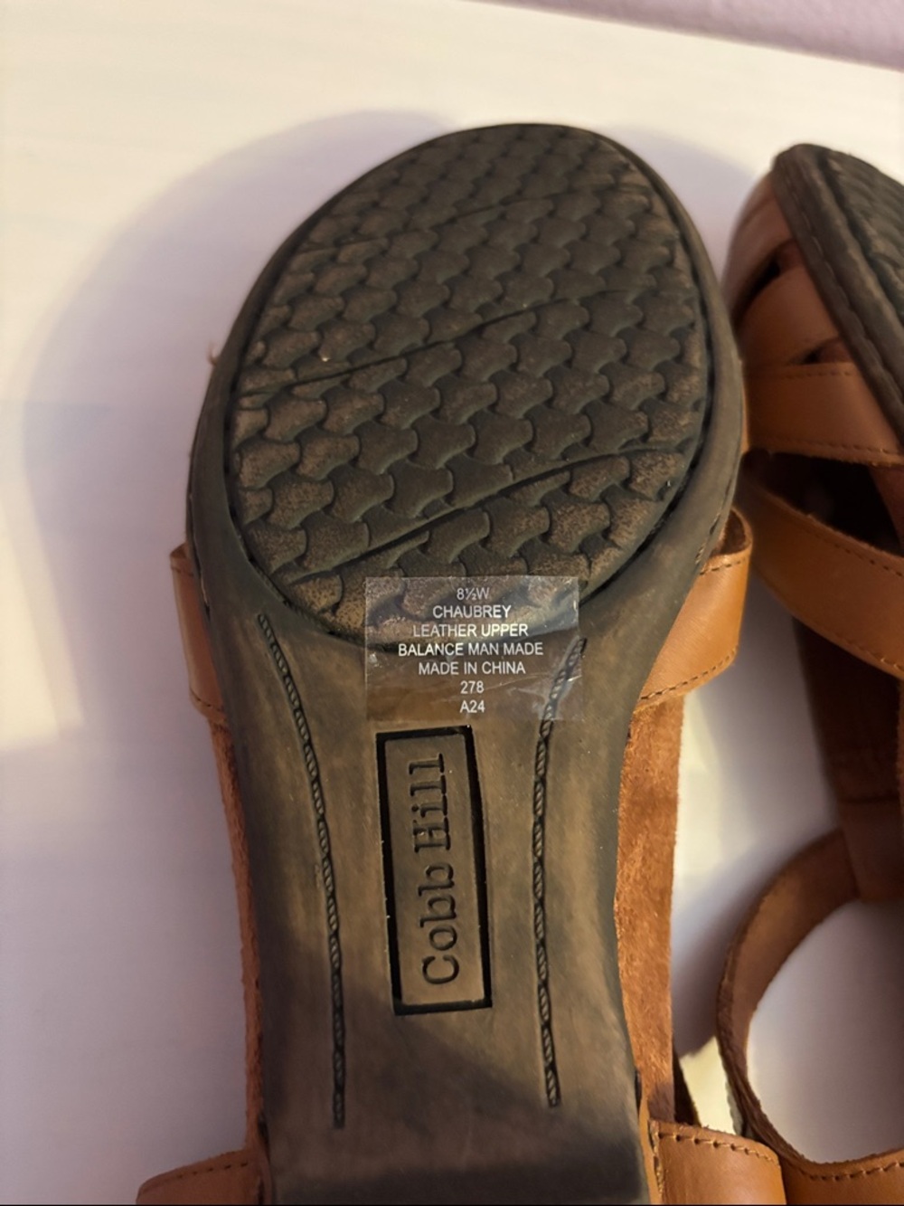 Cobb Hill by New Balance Women's Beautiful Brown Strappy Leather Sandals - Picture 6 of 7